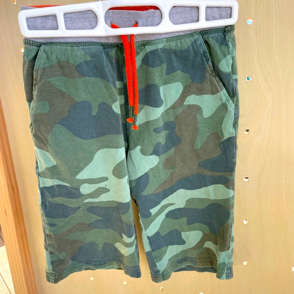 Mini Boden 7Y Camo Shorts